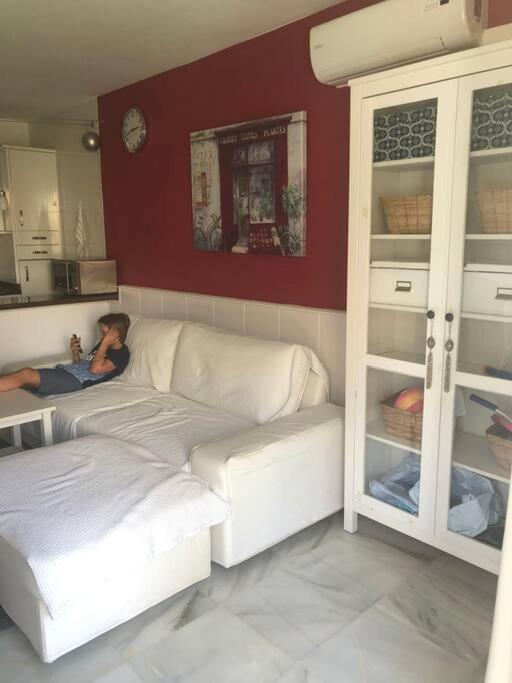 Apartamentos Rio Marinas 15 Playazo Beach เนร์คา ภายนอก รูปภาพ