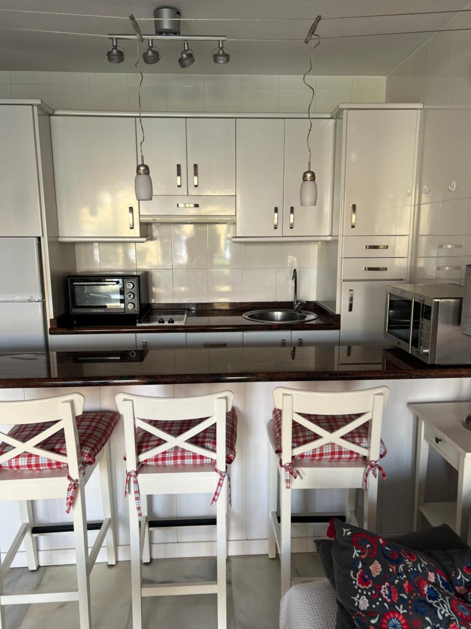 Apartamentos Rio Marinas 15 Playazo Beach เนร์คา ภายนอก รูปภาพ